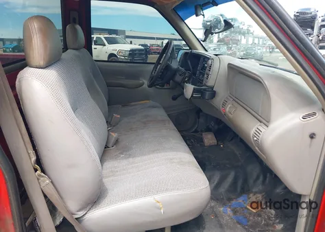 1998 GMC Sierra 1500 Special из США, поврежденный, VIN 1GTEC14W6WZ530155